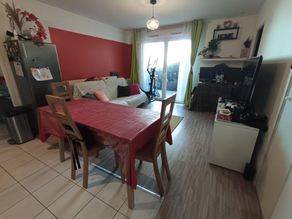 Très beau 3P Récent proche Gare RER