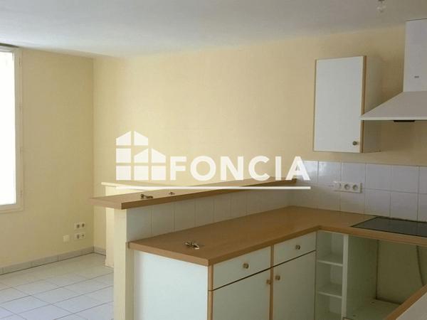 Location Appartement 3 pièces 58.57 m² - 2ème ETAGE - PORTE 2 Niort 79000