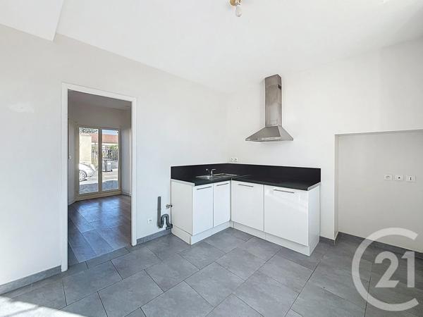 Appartement F1 à vendre  1 pièce - 12,29 m 2   MONTEREAU FAULT YONNE  - 77