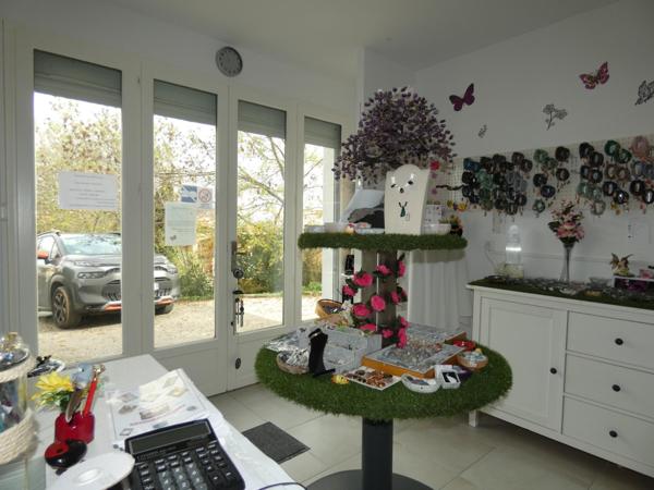 Villa 4 faces d'environ 155m² 5 chambres sur terrain de 583m² avec piscine