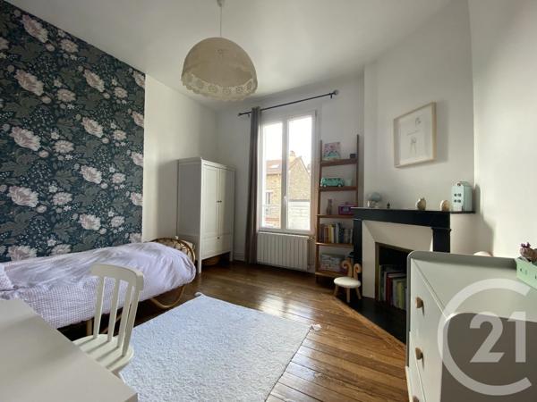 Maison à vendre  6 pièces - 117,71 m 2   CROSNE  - 91