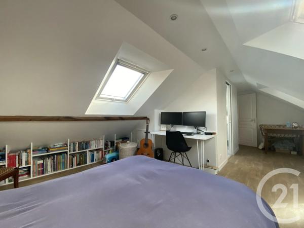 Maison à vendre  6 pièces - 117,71 m 2   CROSNE  - 91