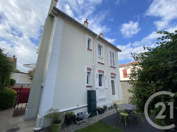 Maison à vendre  6 pièces - 117,71 m 2   CROSNE  - 91