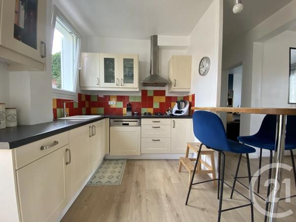 Maison à vendre  6 pièces - 117,71 m 2   CROSNE  - 91