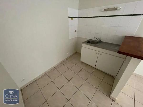 Appartement à louer 2 pièces 32.63m² Blois (41000)