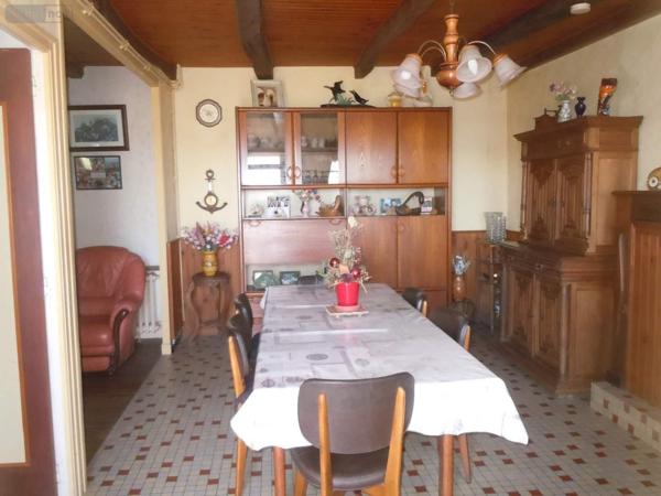 Maison à vendre à Gomené dans les Côtes-d'Armor (22230), ref : 121/995