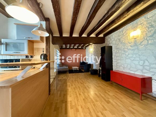 Appartement
         2 pièces
        - 48 m² 146 000 € *