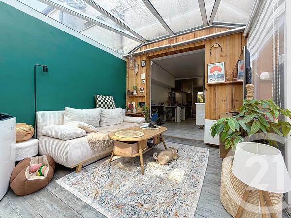 Appartement F2 à vendre  2 pièces - 42,40 m 2   NANTERRE  - 92