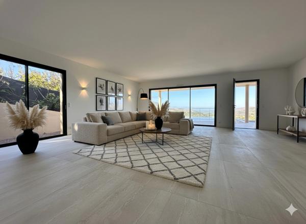 VILLA CONTEMPORAINE à vendre à 8 min de AJACCIO - Magnifique villa de standing avec piscine et vue Mer - Garage fermé