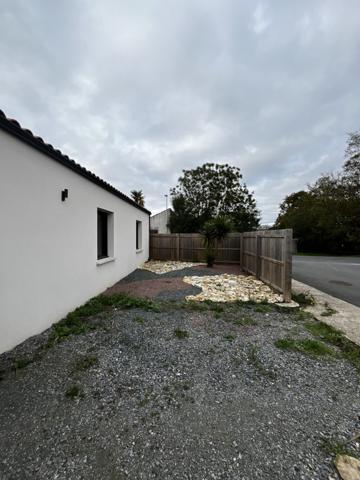 Maison récente avec 4 chambres à 20 minutes de La Rochelle le Gué D’alleré