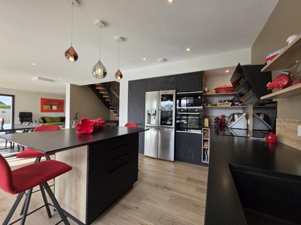 Plobannalec-Lesconil, Maison d’Architecte aux Finitions Haute Couture Avec Jardin Paysagé de 1000 m²