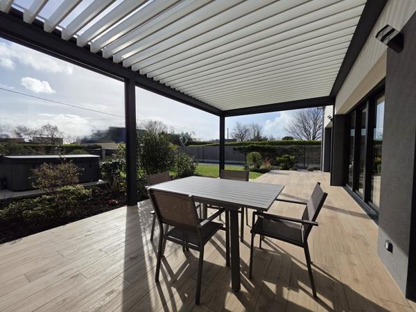 Plobannalec-Lesconil, Maison d’Architecte aux Finitions Haute Couture Avec Jardin Paysagé de 1000 m²