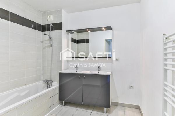 Bel appartement T3 moderne au coeur de la Teste avec 2 places de parking couvertes!