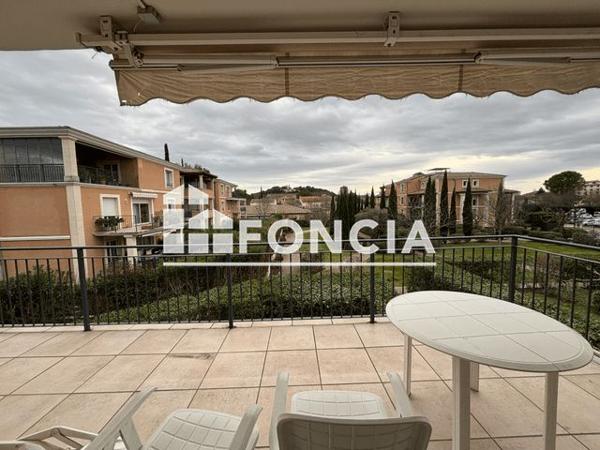 Location Appartement 3 pièces 70 m² - 41, BOUTON D'OR Orange 84100