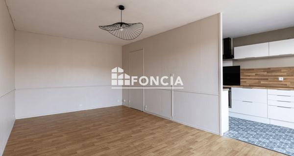 À vendre Appartement 3 pièces 61 m² - Lille 59800