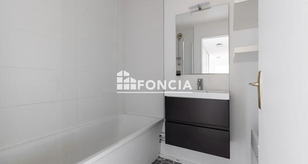 À vendre Appartement 3 pièces 61 m² - Lille 59800