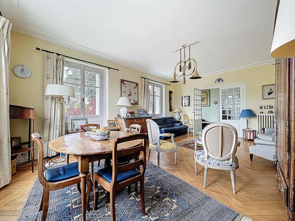 Maison familiale à Nantes - Quartier Procé - 5 chambres, 2 garages, jardin