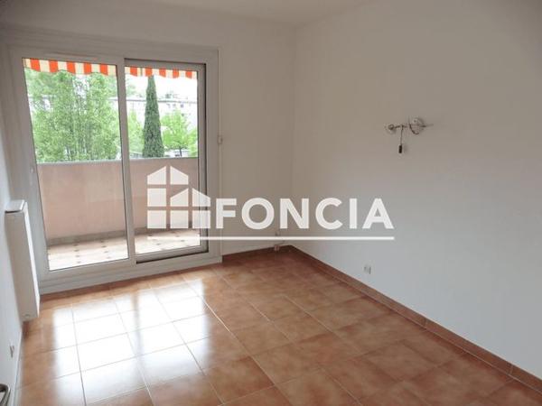 Location Appartement 3 pièces 64.5 m² - MALHERBE F Grenoble 38100