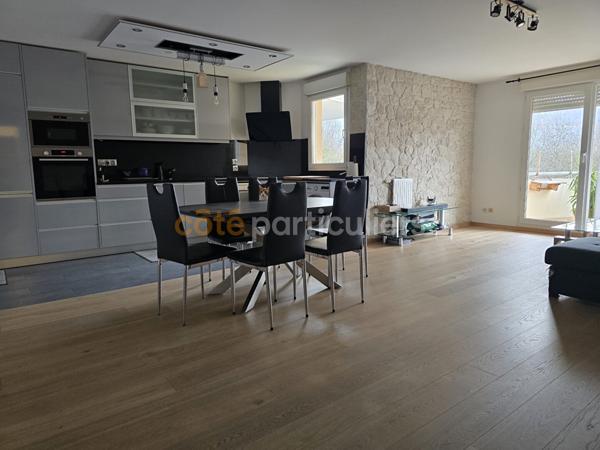 Location Villa143 m² - 5 Pièces - ST CERGUES (74140)