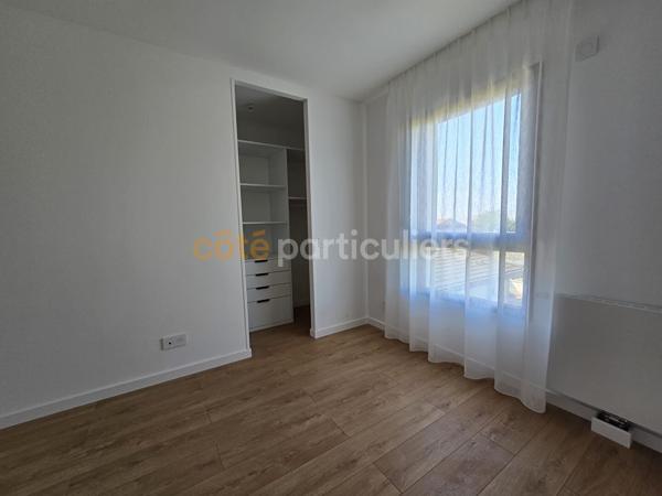 Location Villa143 m² - 5 Pièces - ST CERGUES (74140)