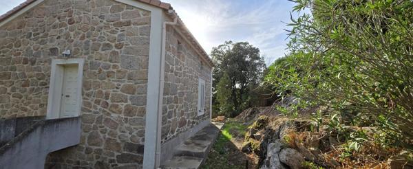 MAISON DE VILLAGE "AUTHENTIQUE"