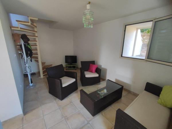 MAISON DE VILLAGE "AUTHENTIQUE"