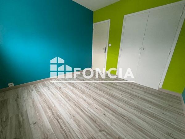 Location Appartement 4 pièces 70.5 m² - 22 RUE D'HARDENCOURT. APPART N°10 Evreux 27000