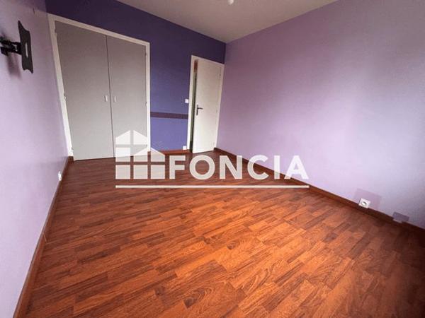 Location Appartement 4 pièces 70.5 m² - 22 RUE D'HARDENCOURT. APPART N°10 Evreux 27000