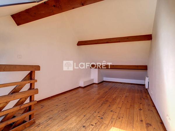 Location appartement près de ASCOUX - 2 pièce(s) - 30 m² - 450 €/mois