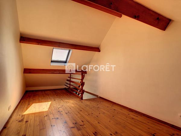 Location appartement près de ASCOUX - 2 pièce(s) - 30 m² - 450 €/mois