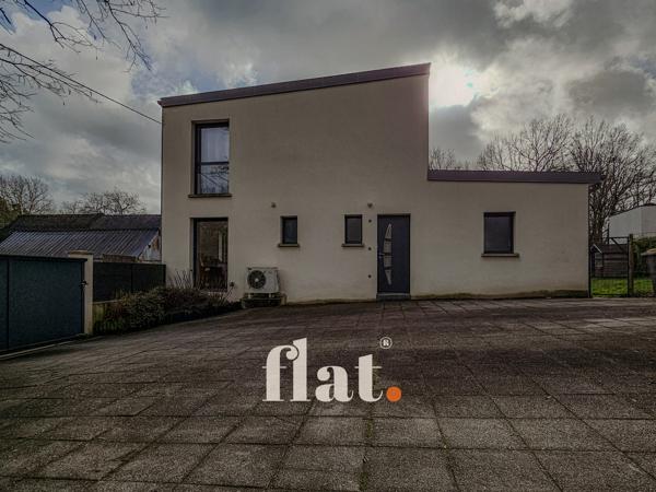 Maison
                                                                                                                                                                                                                                                                                                                        5 pièce(s)                                                                                                                                                                                                          4 chambre(s)                                                                                                                                                                                                          150  m²