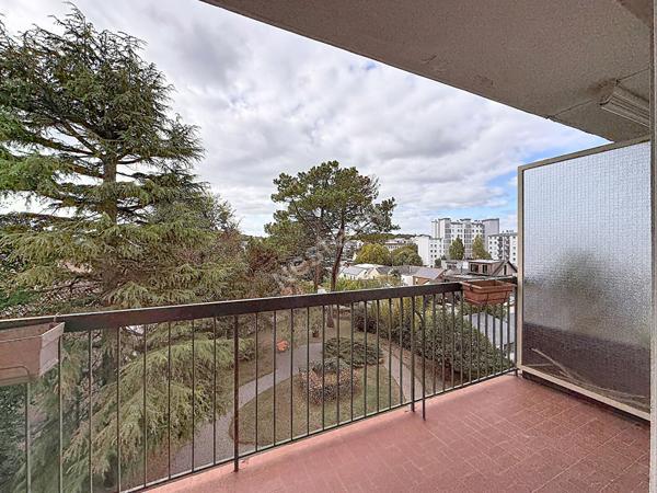 Nantes Saint-Donatien - Appartement 2 pièces, balcon, parking et cave