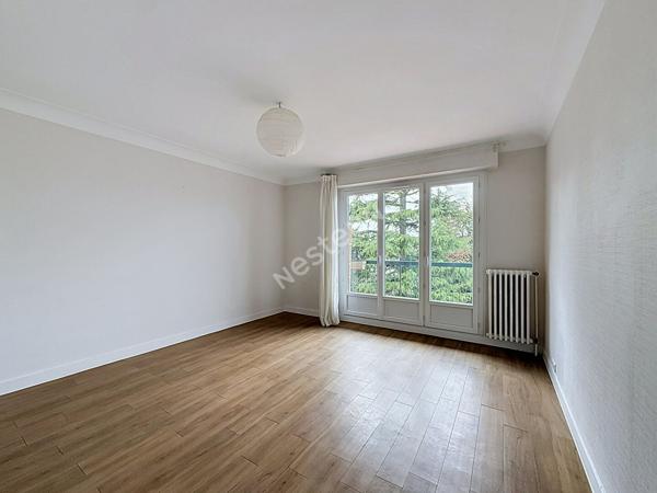Nantes Saint-Donatien - Appartement 2 pièces, balcon, parking et cave