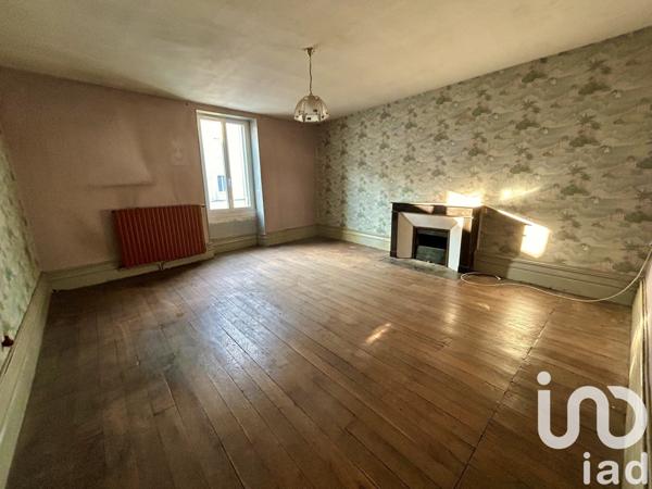 Maison de ville 4 pièces de 123 m² à Argenton-sur-Creuse (36200)