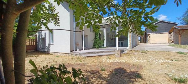 Entre Cluny et Charolles, vaste propriété de 250 m², sur terrain de 2 800   m²