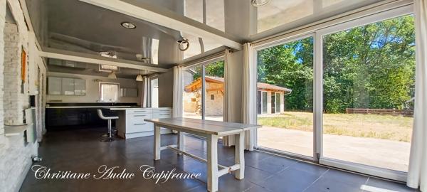 Entre Cluny et Charolles, vaste propriété de 250 m², sur terrain de 2 800   m²