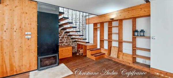 Entre Cluny et Charolles, vaste propriété de 250 m², sur terrain de 2 800   m²