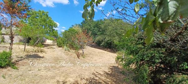 Entre Cluny et Charolles, vaste propriété de 250 m², sur terrain de 2 800   m²
