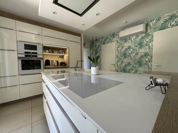 Rez de jardin 3 pièce(s) 2 chambre(s) 85 m²