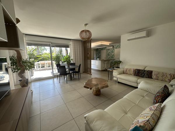 Rez de jardin 3 pièce(s) 2 chambre(s) 85 m²