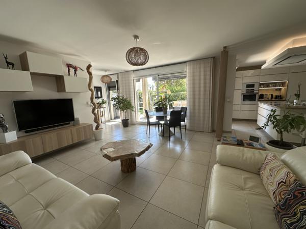 Rez de jardin 3 pièce(s) 2 chambre(s) 85 m²