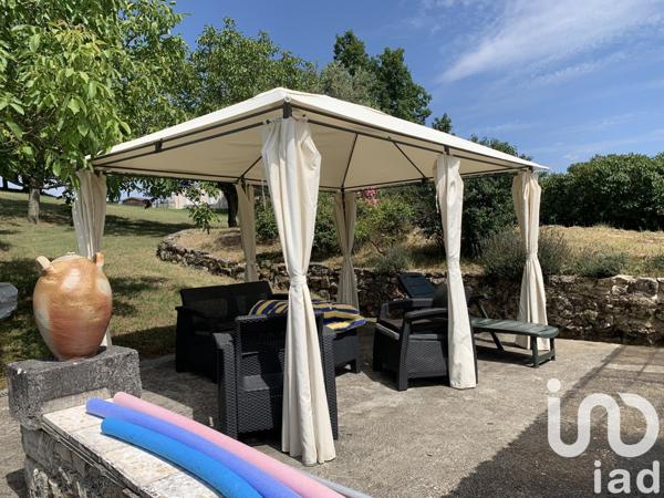 Maison 13 pièces de 280 m² à Bourg-Charente (16200)