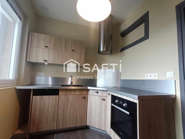 Spacieux appartement rénové avec goût au cœur de Saint-Lô (50000)