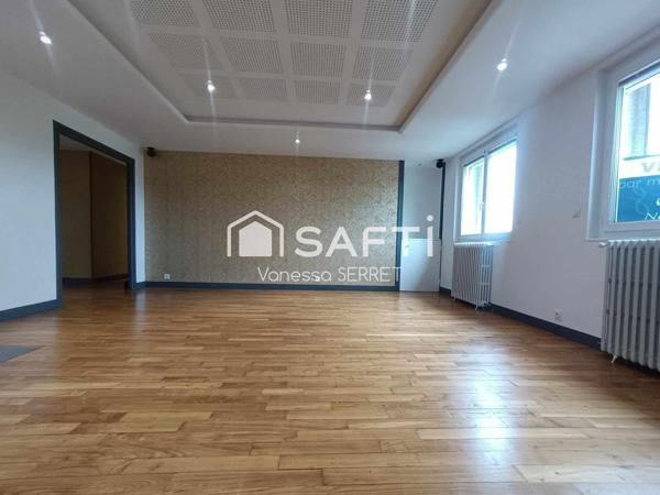 Spacieux appartement rénové avec goût au cœur de Saint-Lô (50000)