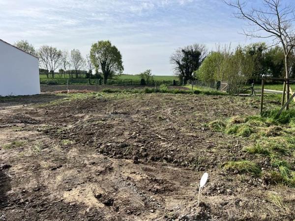 Terrain à vendre 130 800 € Sainte-Soulle 466 m² DPE