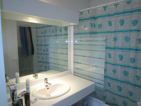 Location appartement Châteaubernard - 2 pièce(s) - 49 m² - 535 €/mois