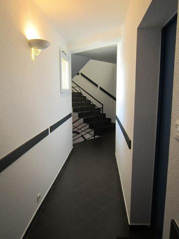 Location appartement Châteaubernard - 2 pièce(s) - 49 m² - 535 €/mois