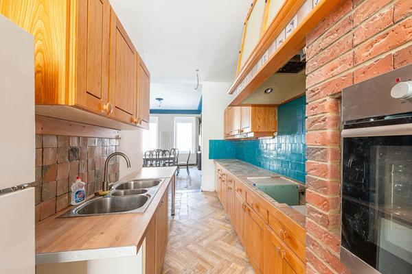 Maison à vendre 8 pièces 170m² La Capelle (02260)