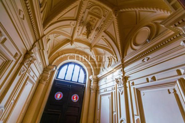 Bordeaux Triangle d’Or – Appartement de prestige 150 m² – Balconnets – Vue dégagée