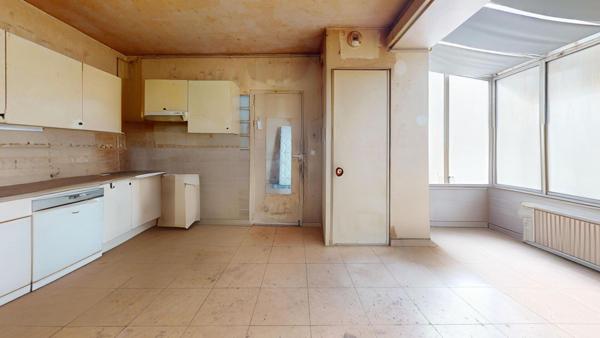 Local  Paris 42 m²